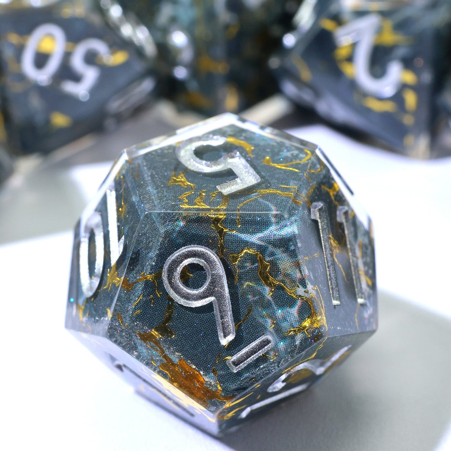 Gilded Void | Art Core Dice | 7 Piece Set