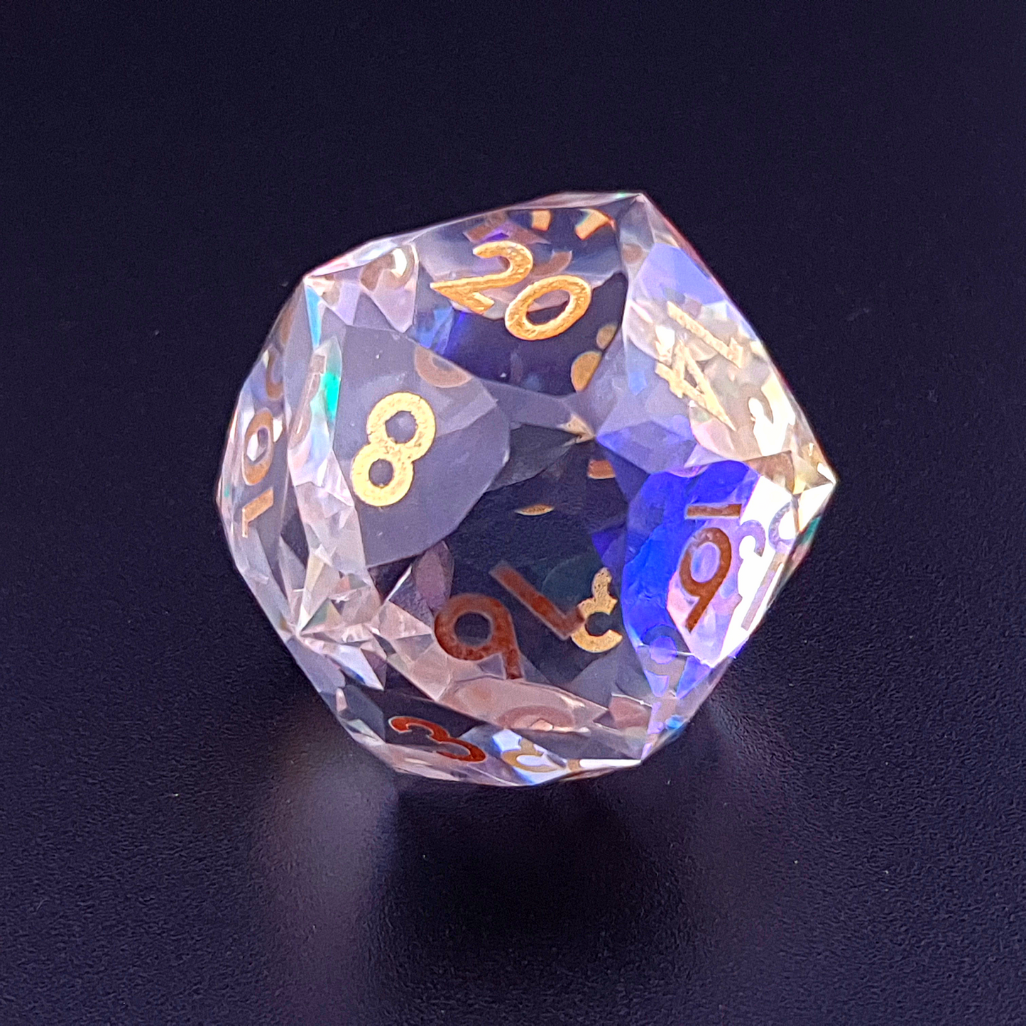 Planar Prism | 30mm D20 | Diamond Cut Sharp Edge