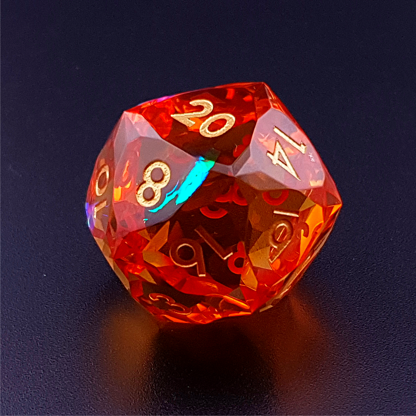 Molten Prism | 30mm D20 | Diamond Cut Sharp Edge