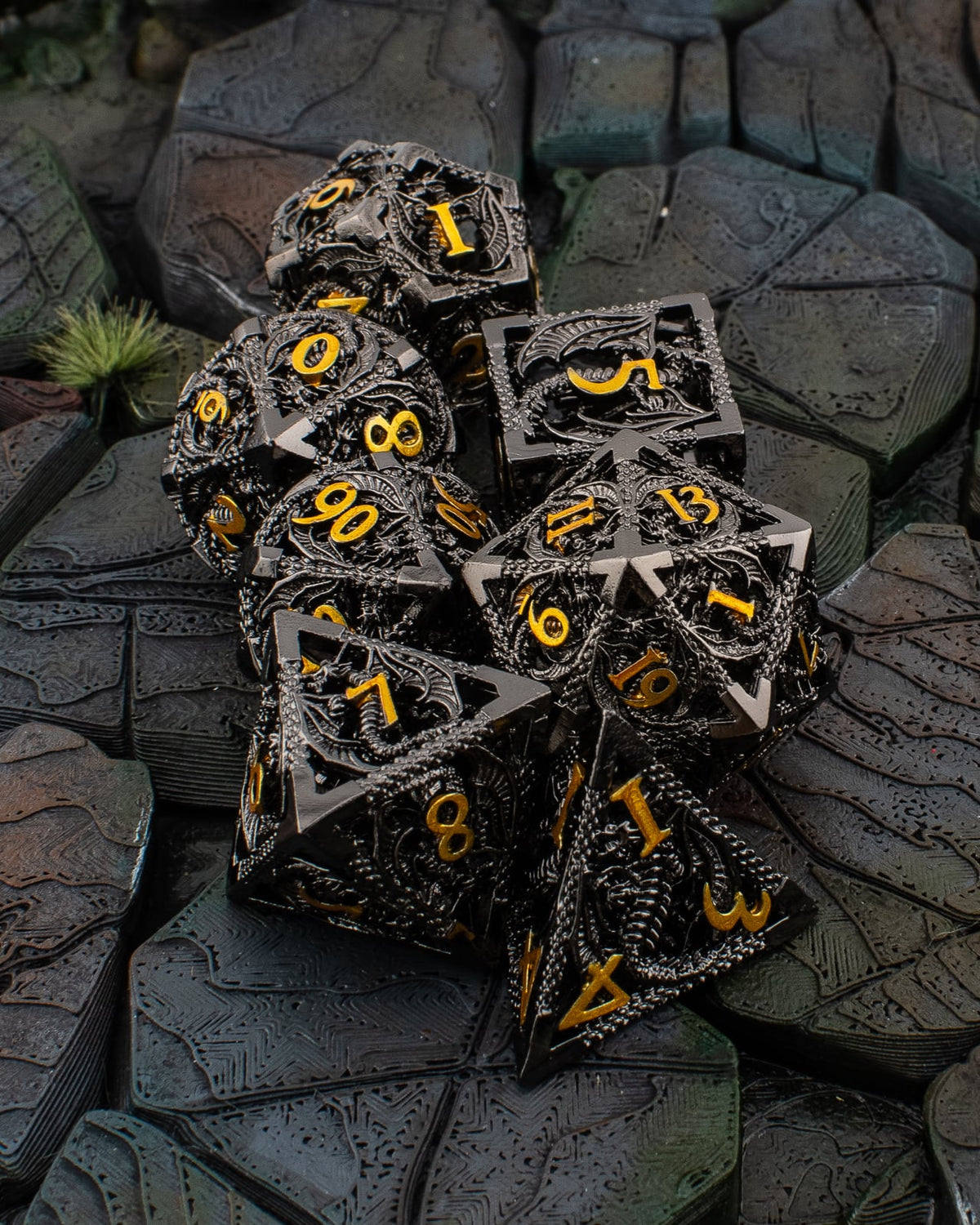 Gilded Dragon | Hollow Metal D&D Dice Set | 7 Piece