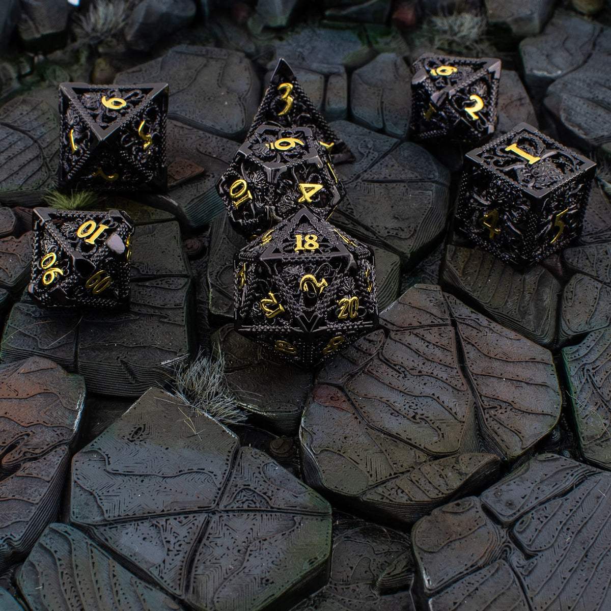 Abyssal Kraken | Hollow Metal D&D Dice Set | 7 Piece