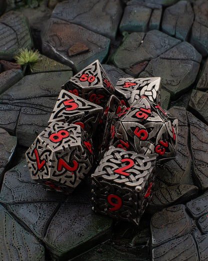 Knotwork Labyrinth | Hollow Metal D&D Dice Set | 7 Piece