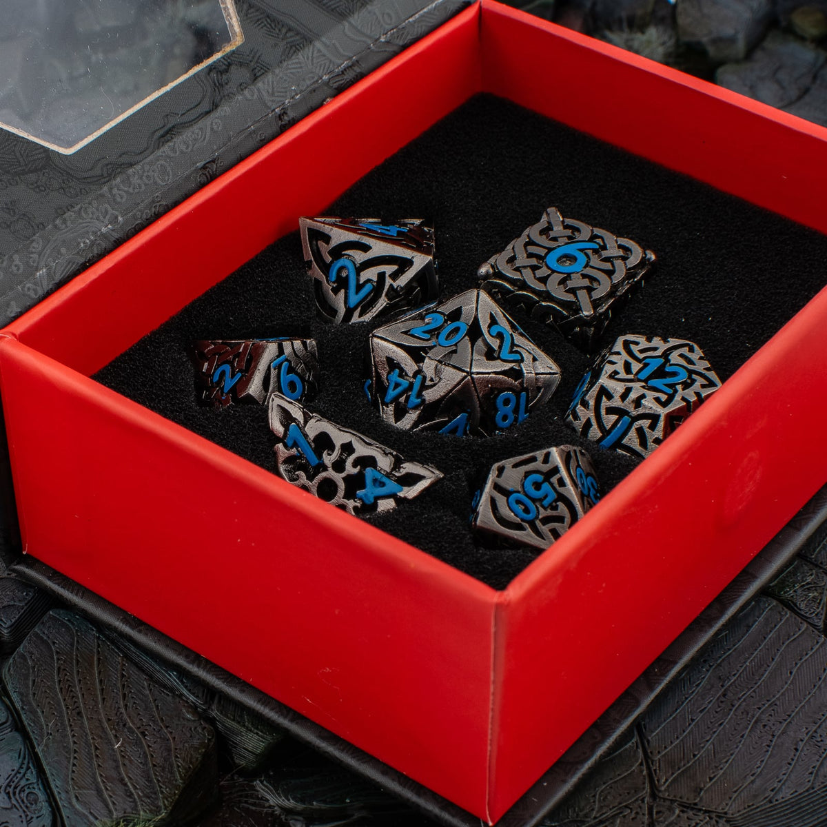 Celtic Maze | Hollow Metal D&D Dice Set | 7 Piece