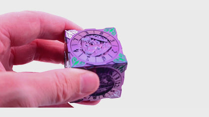 Talisman of Fate | Dice Spinner | Purple Green