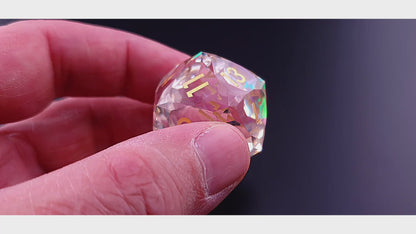 Planar Prism | 30mm D20 | Diamond Cut Sharp Edge